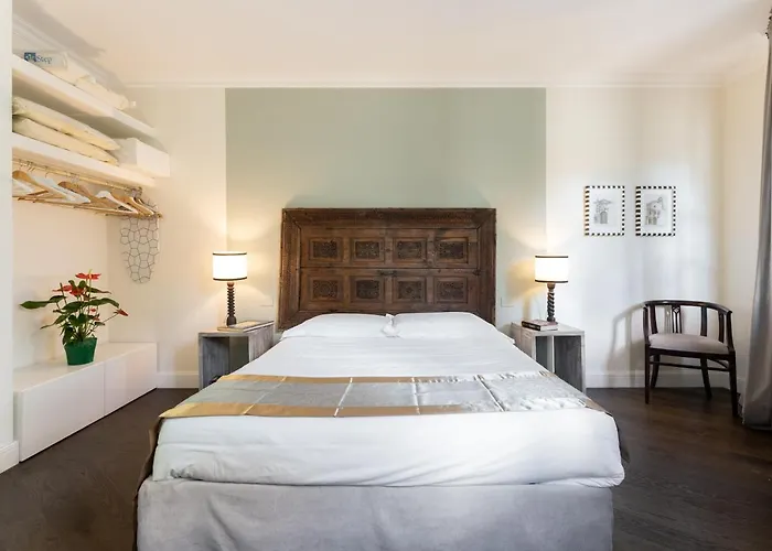 Novella Goldoni Suite-by Concierge Apartman *