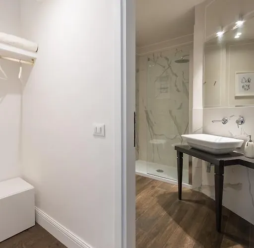 Novella Goldoni Suite-by Concierge Apartman Firenze